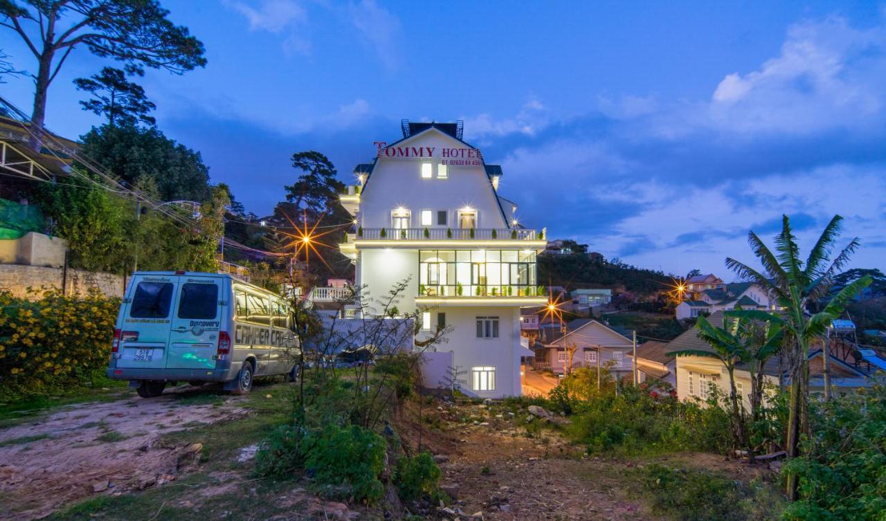 Khach San Tommy Hotel Da Lat Exterior photo