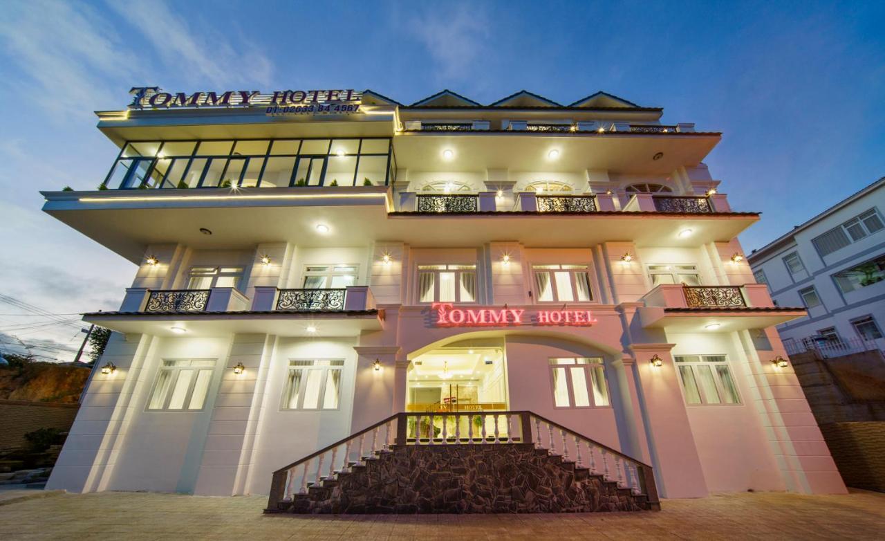 Khach San Tommy Hotel Da Lat Exterior photo